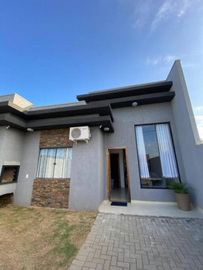 Casa confortável perto da praia